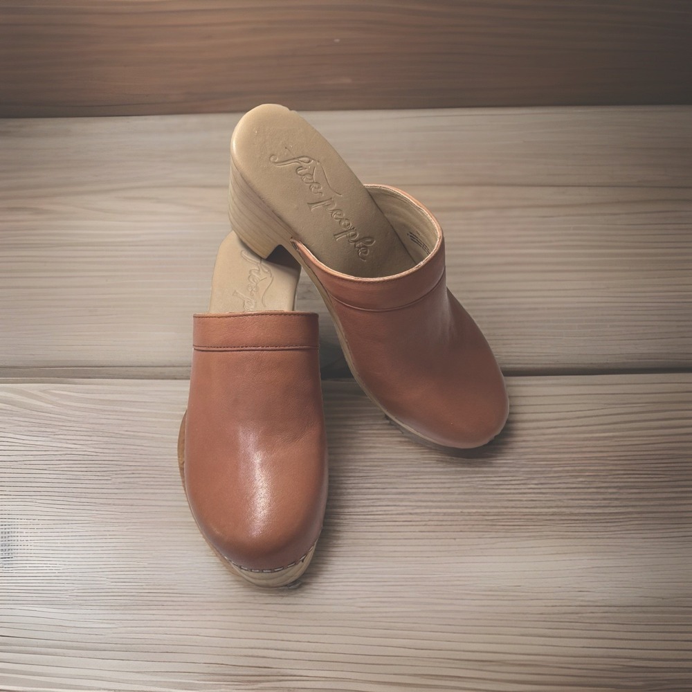 Free People Suki Clogs Women's 6 US 36 EU‎ Leather Boho Hippie